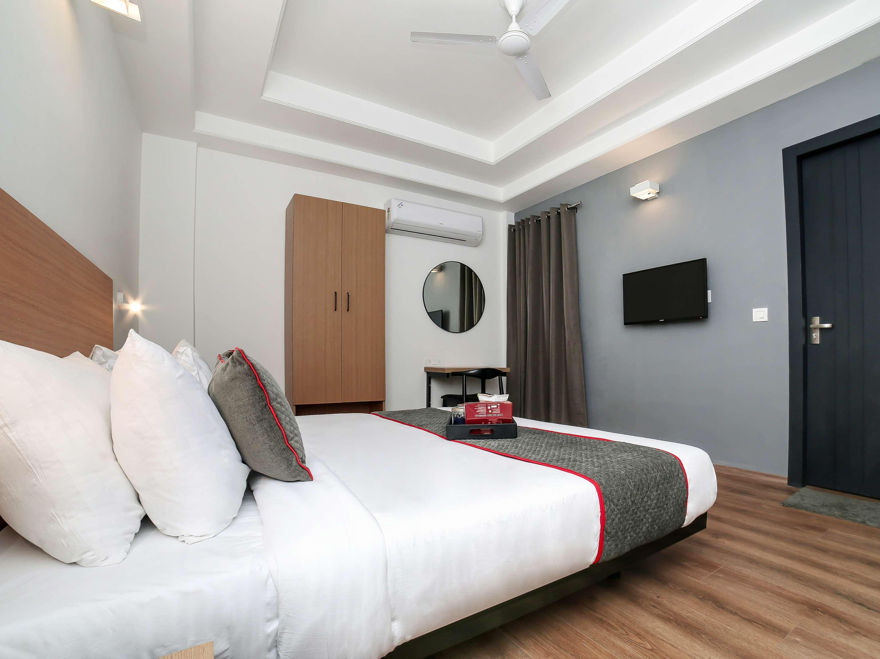 Collection O Townhouse 069 Hotel Gurgaon Eksteriør billede