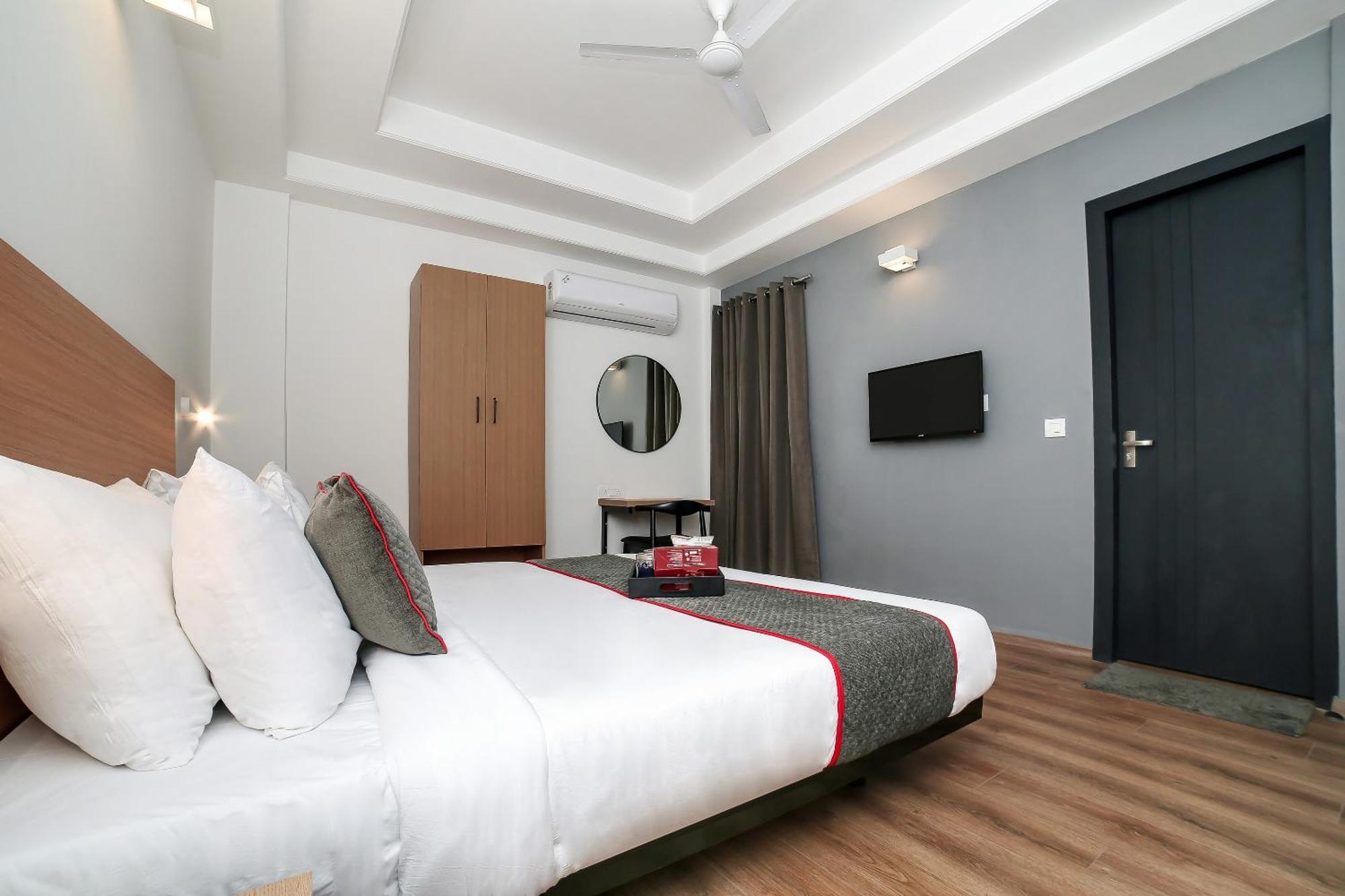 Collection O Townhouse 069 Hotel Gurgaon Eksteriør billede