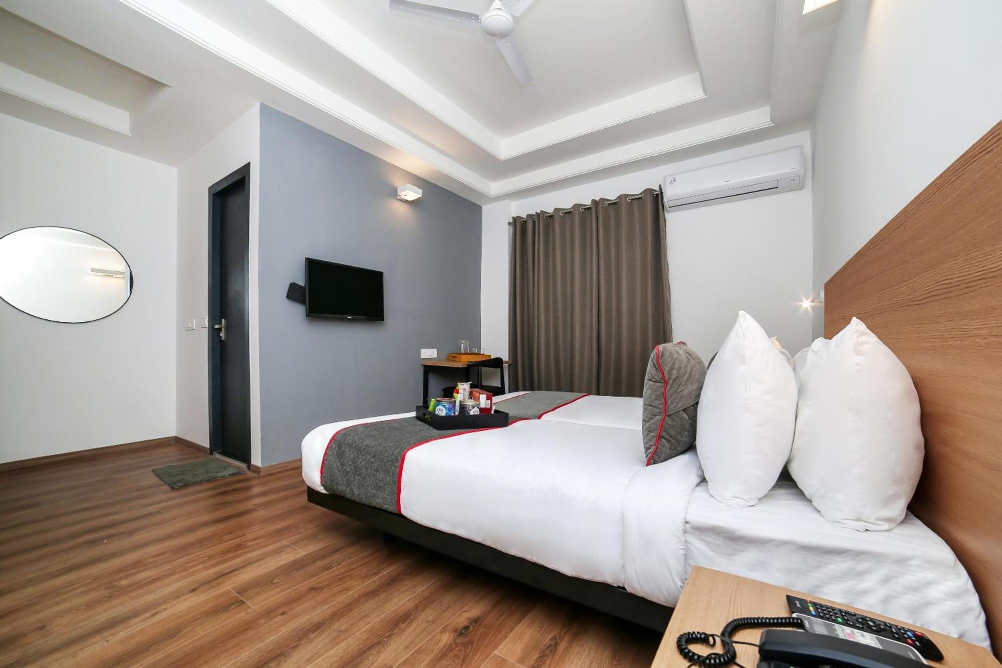 Collection O Townhouse 069 Hotel Gurgaon Eksteriør billede